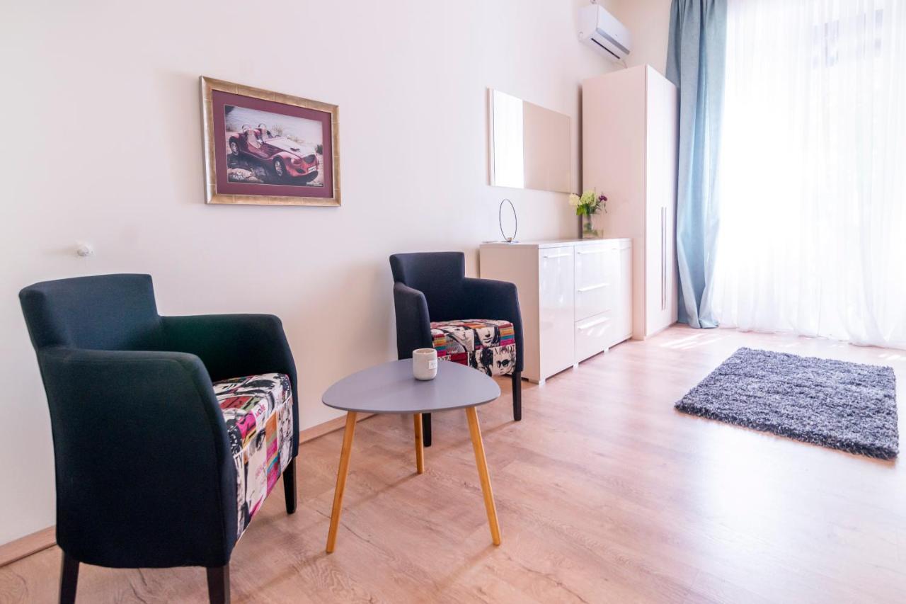 Jevrejska-Central Studio with Free Parking Nowy Sad Zewnętrze zdjęcie